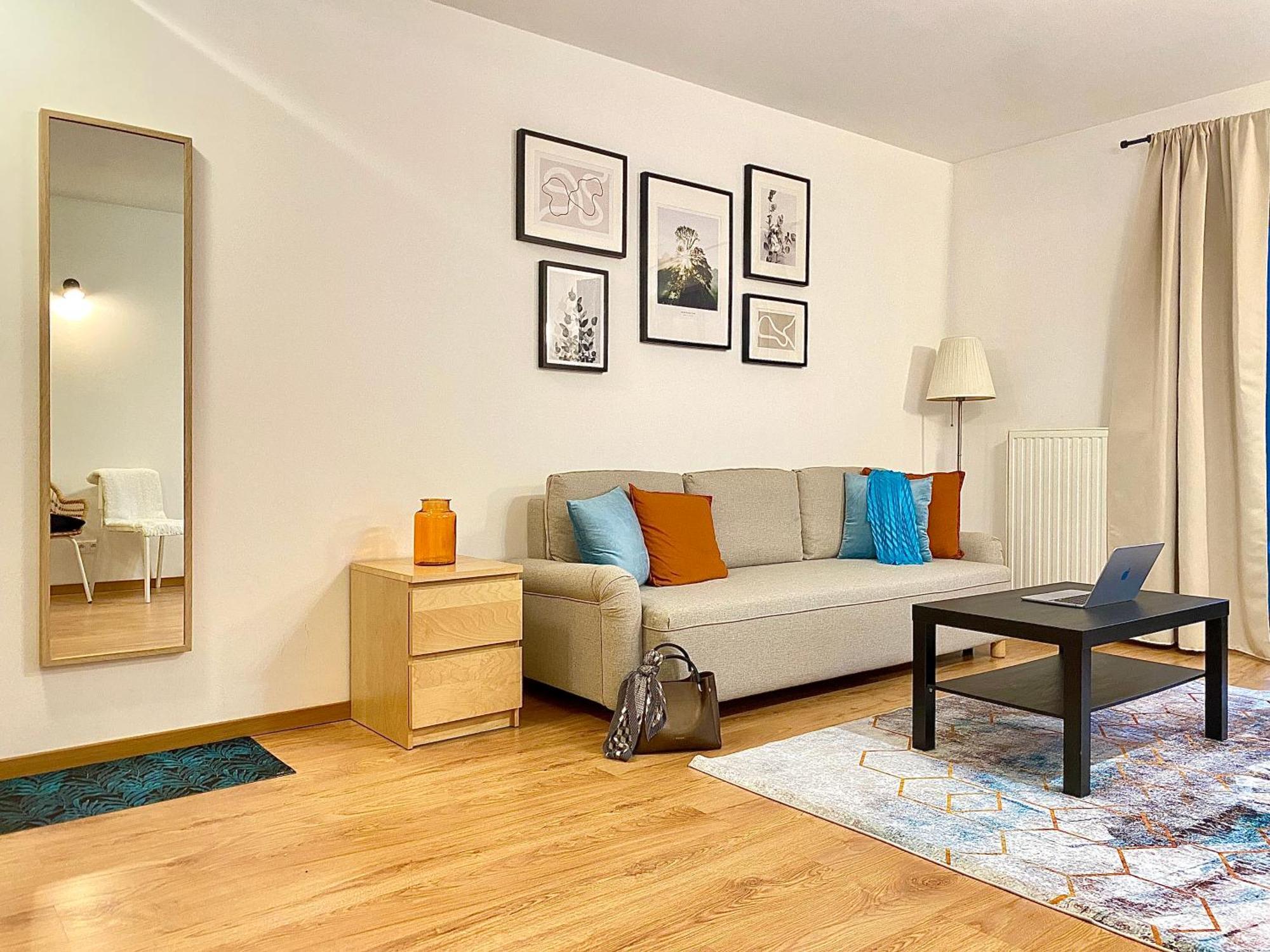 Angel Mint - Free Parking - Balcony Apartment *